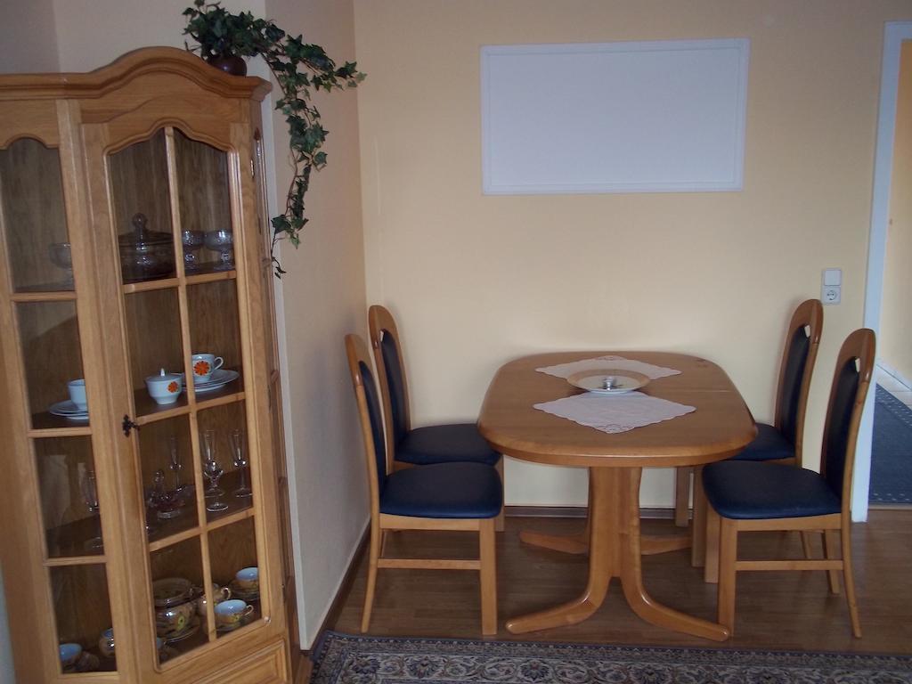Ferienwohnungen In Moenchengladbach Room photo